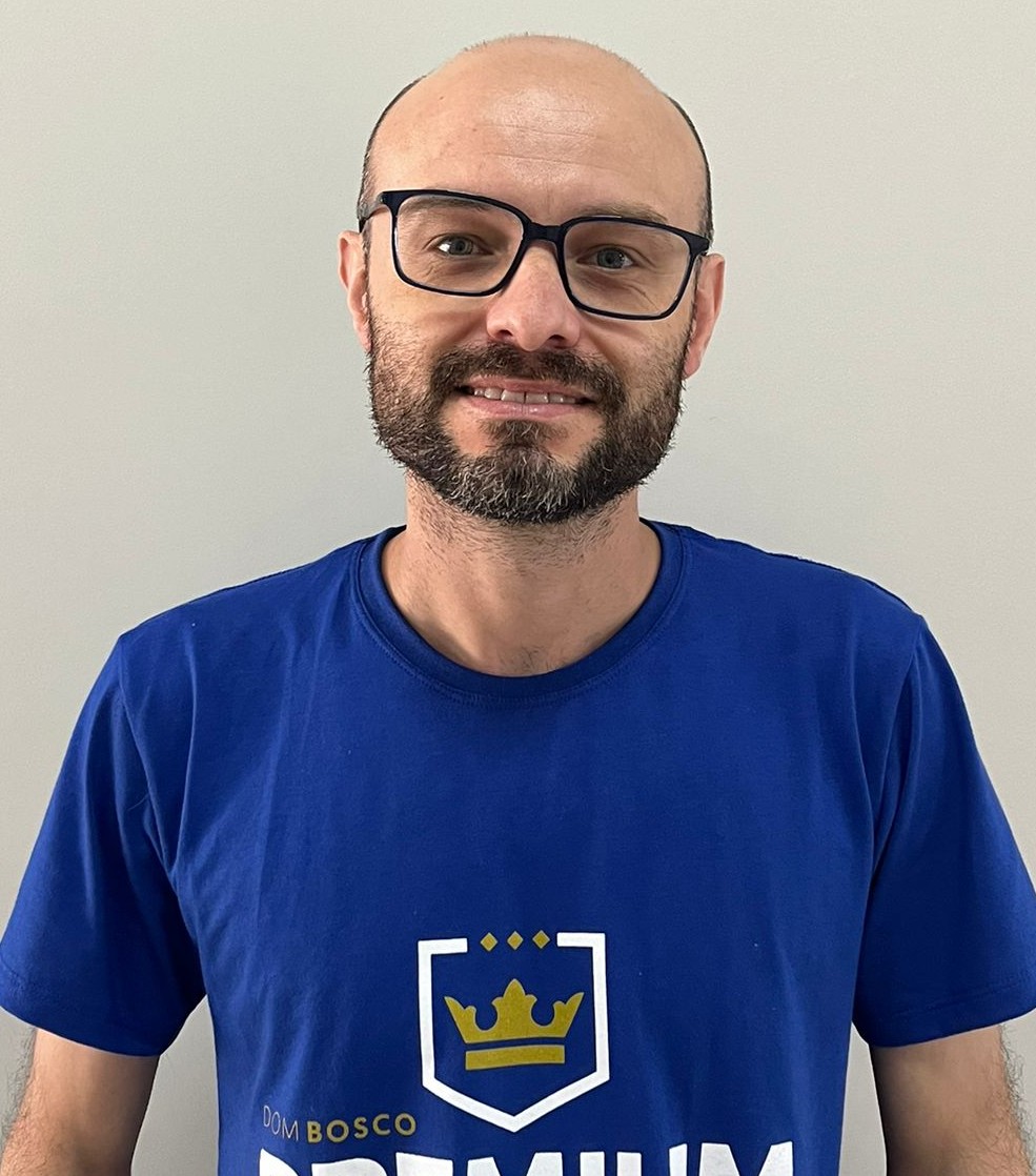 Professor Tiago